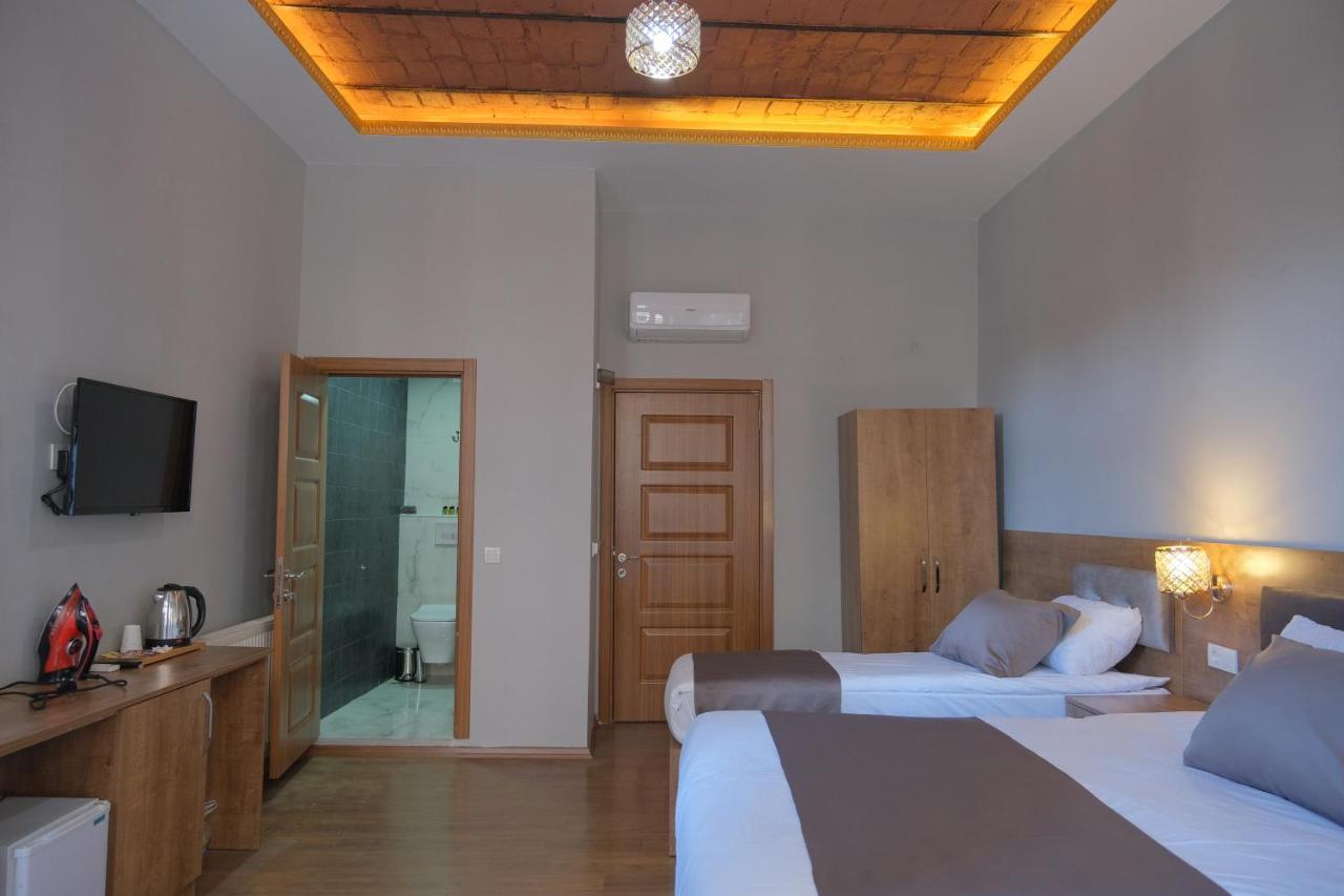 Adamantides Hotel Istanbul Luaran gambar