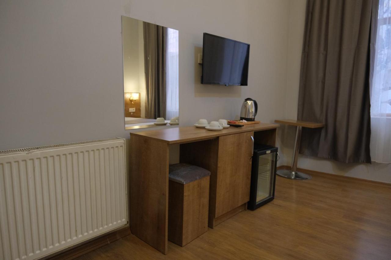Adamantides Hotel Istanbul Luaran gambar